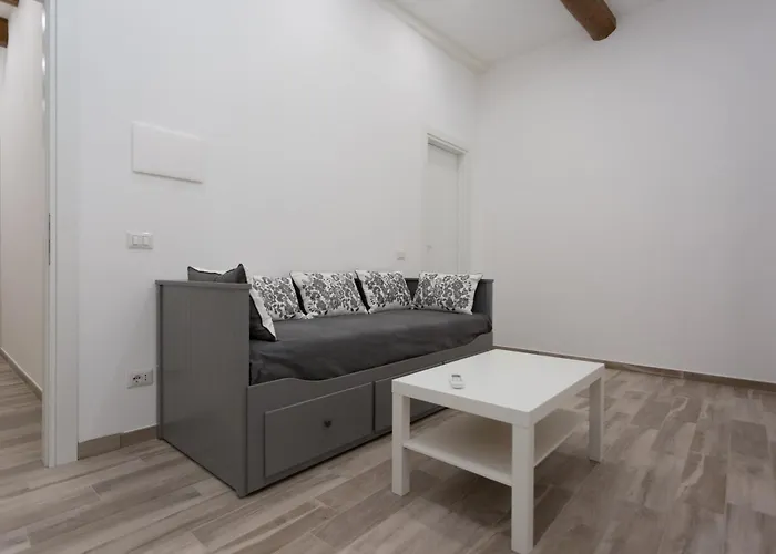 Navona 68 Gasthuis 4*